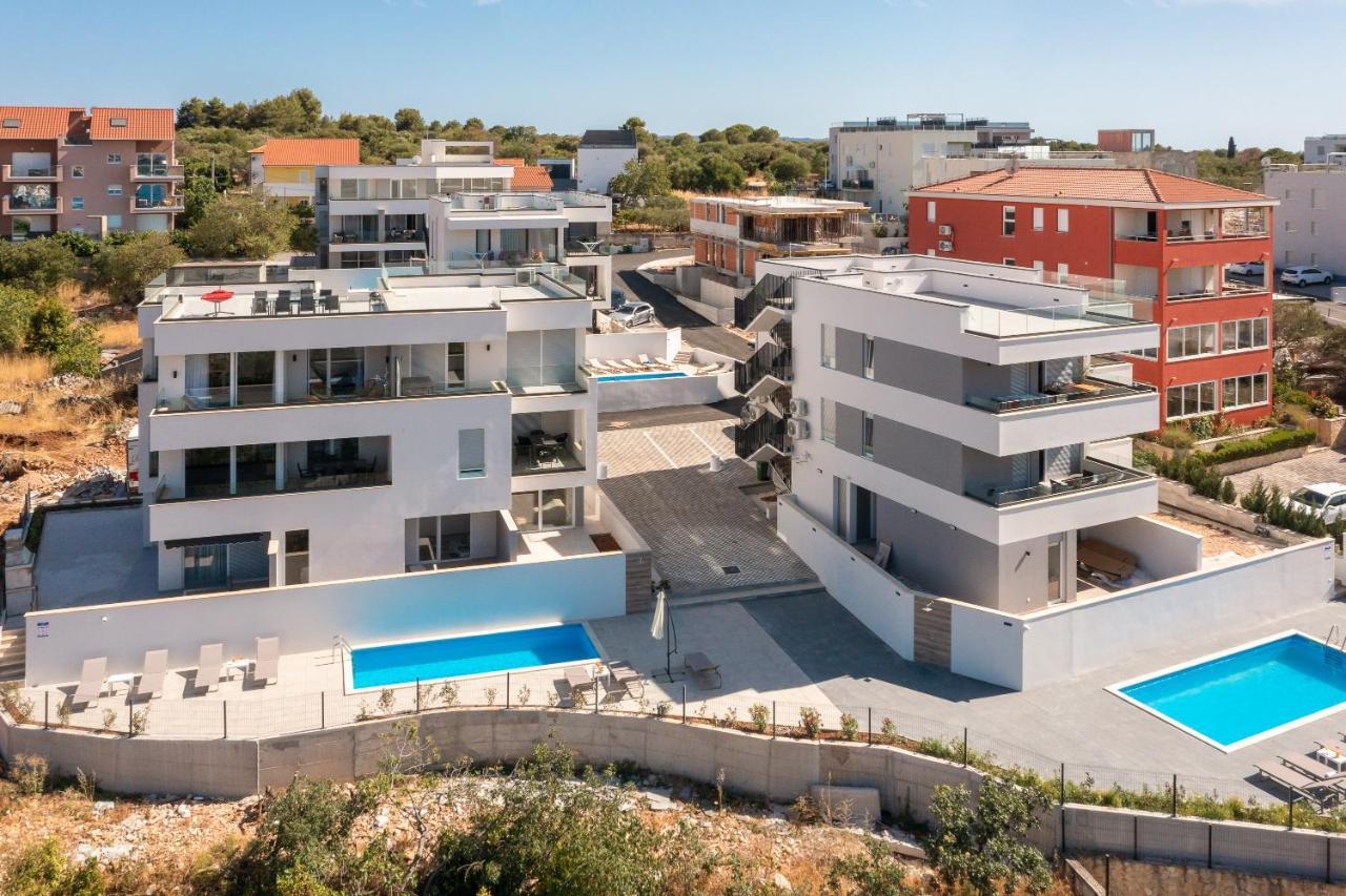 Apartment Alegria In Okrug With Heated Pool, Sea View, Jacuzzi, Wifi Trogir Exterior photo